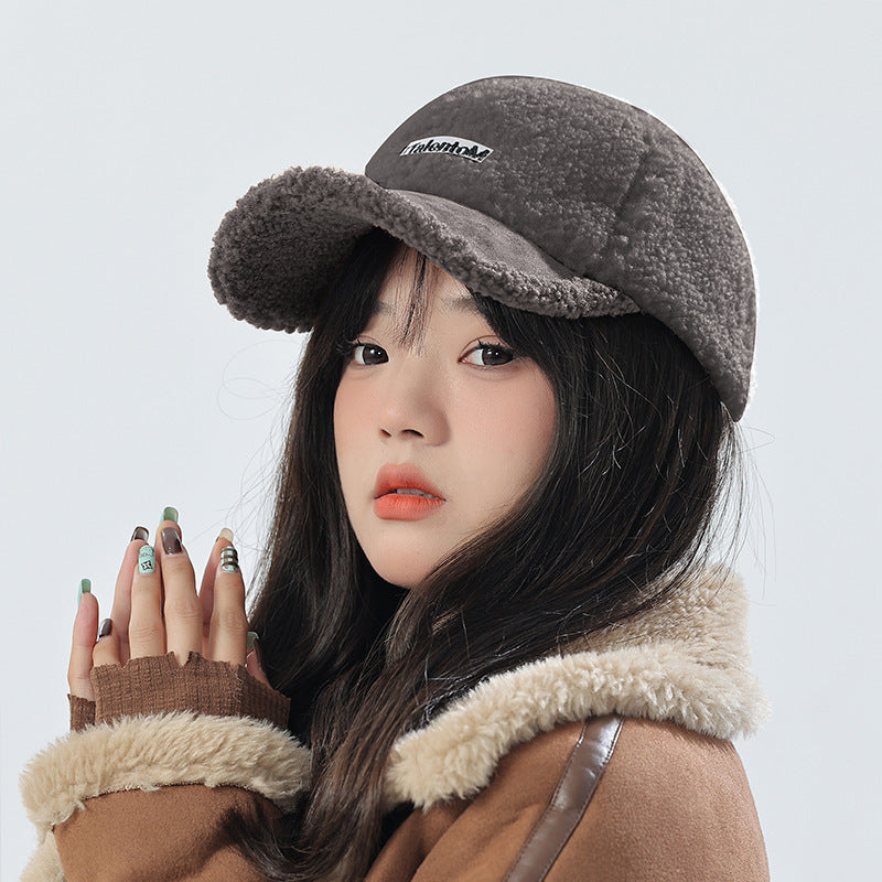 Gorra cálida de felpa para mujer