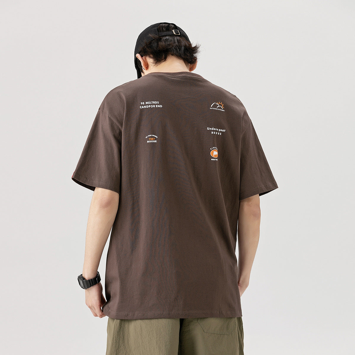 Camiseta de manga corta estilo japonés retro de montaña de moda nacional