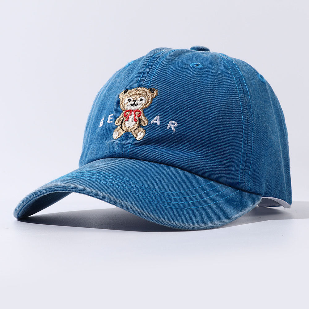 Gorra con osito bordado para mujer