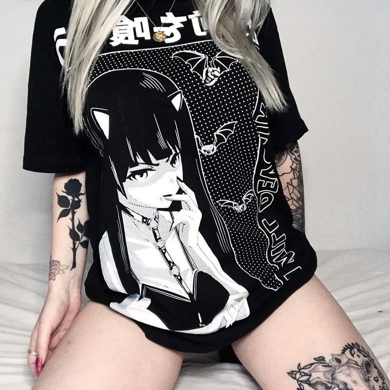 Camiseta oversize con estampado de anime