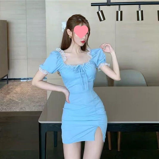 Vestido azul de mujer estilo frances