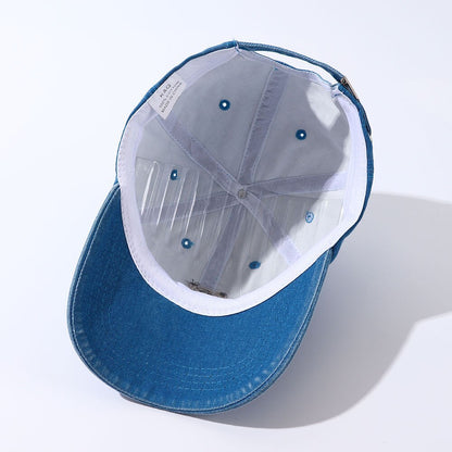 Gorra con osito bordado para mujer