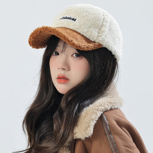 Gorra cálida de felpa para mujer