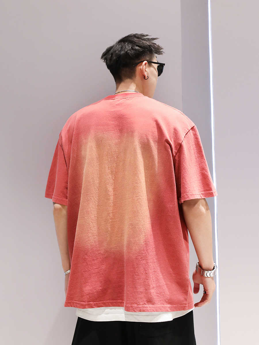 Camiseta de moda con lavado degradado para hombre de manga corta
